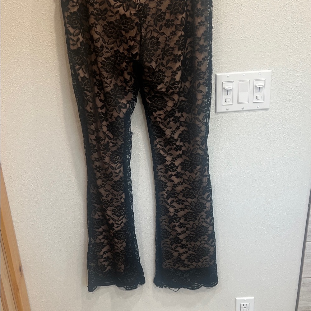Forever 21 Black Lace Overlay Pants size Large